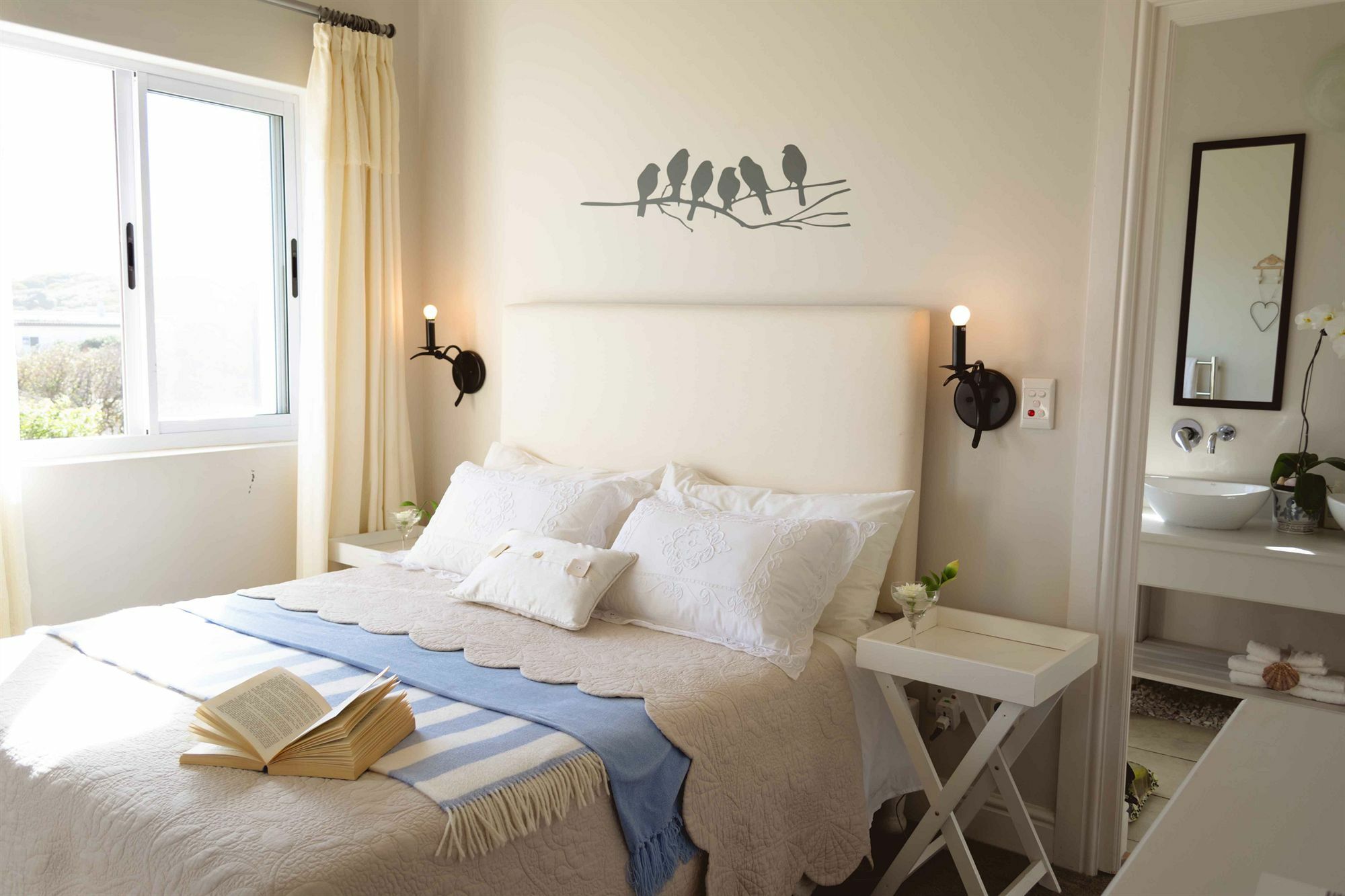 138 Marine Beachfront Guesthouse Hermanus Exteriör bild